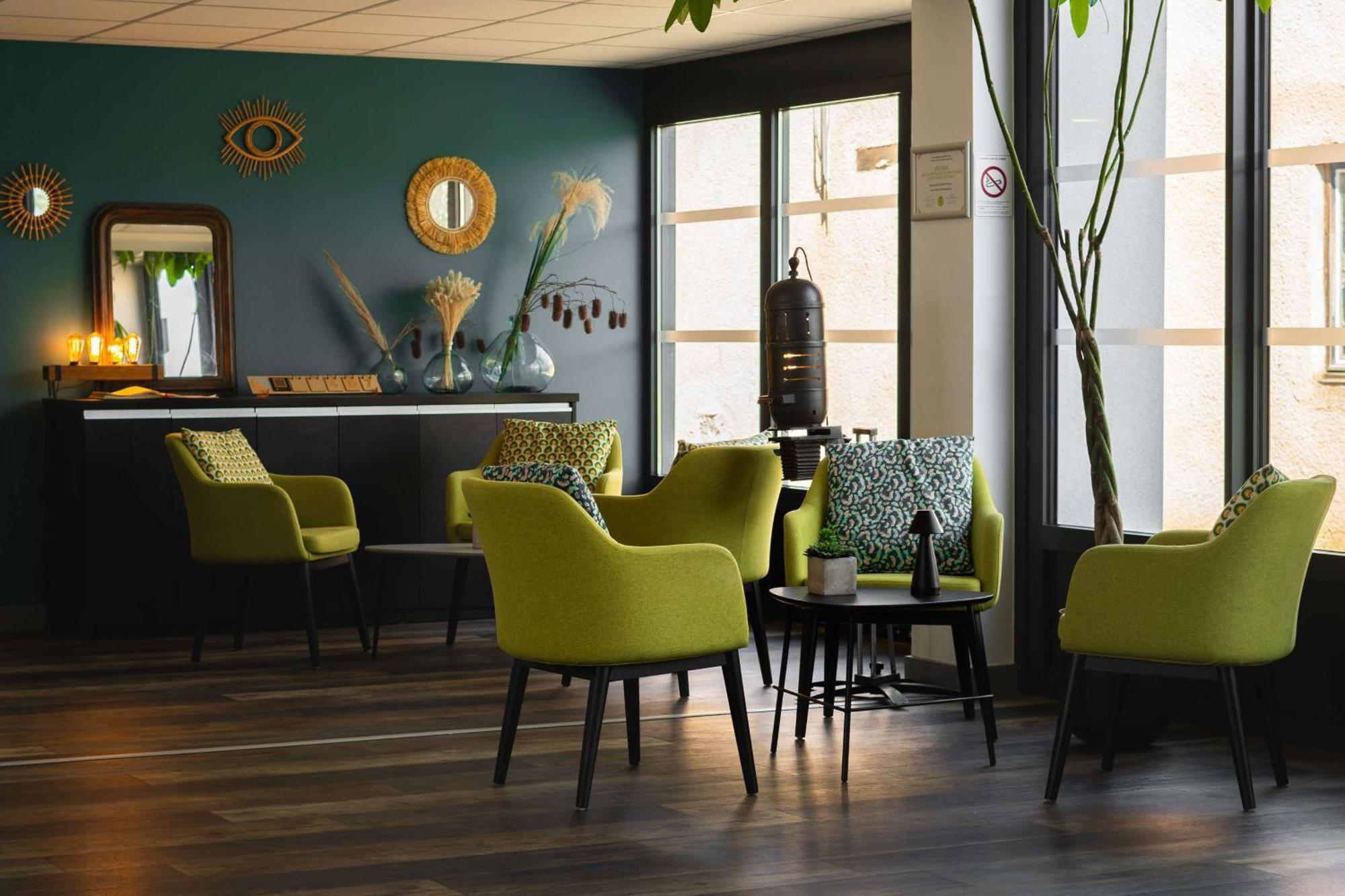 Sure Hotel By Best Western Les Portes De มงโตบ็อง ภายนอก รูปภาพ